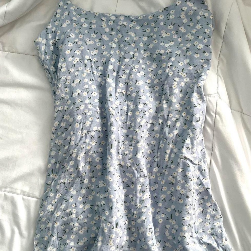 Pacing L.A. Hearts floral mini dress super cute! - Picture 5 of 8